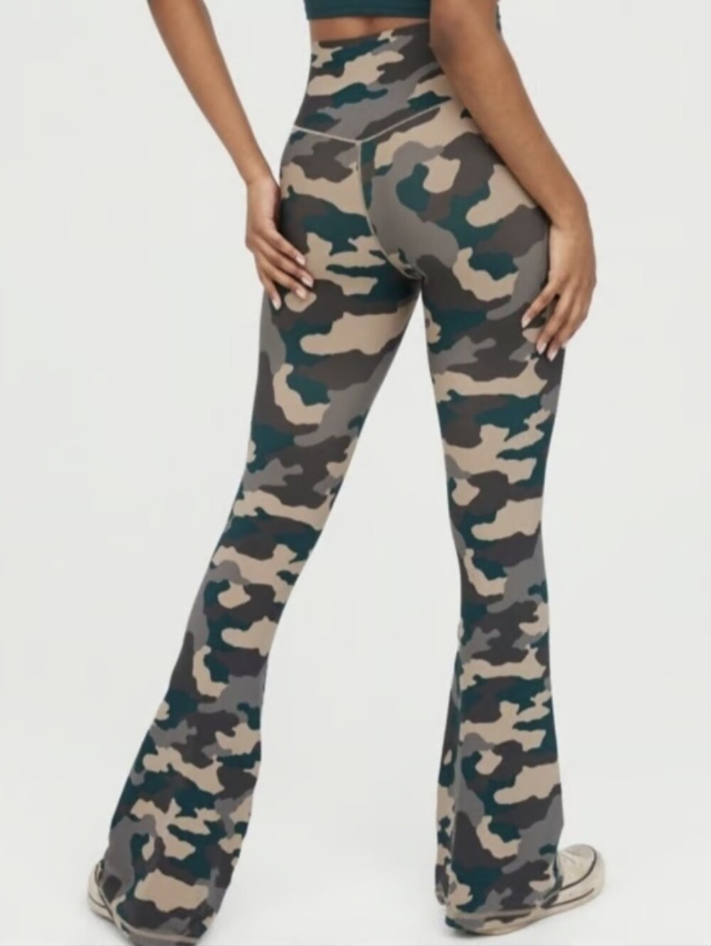 OFFLINE By Aerie Real Me High Waisted Camo Ruched Flare Legging Size Small